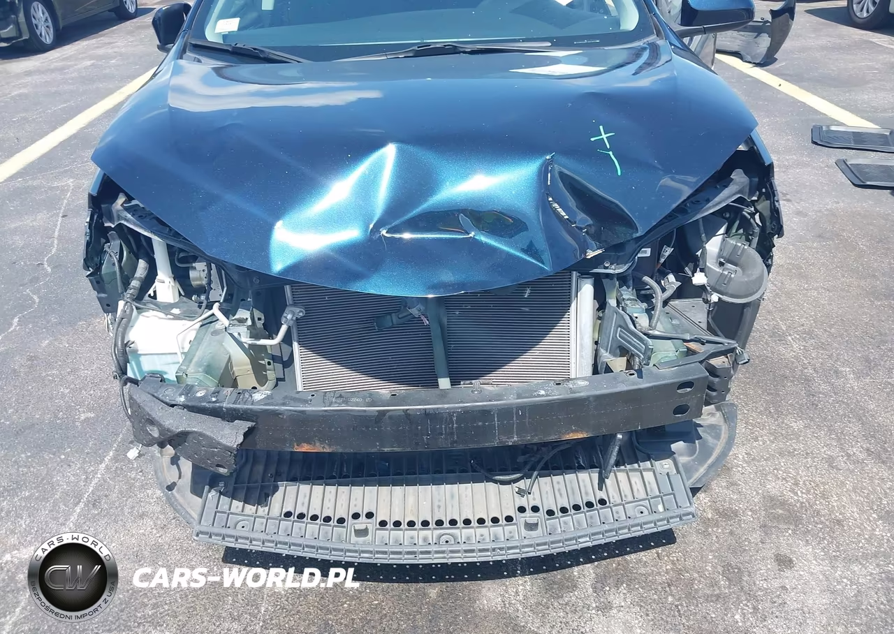 2018 Toyota Corolla Le VIN:5YFBURHE0JP848677 - 6