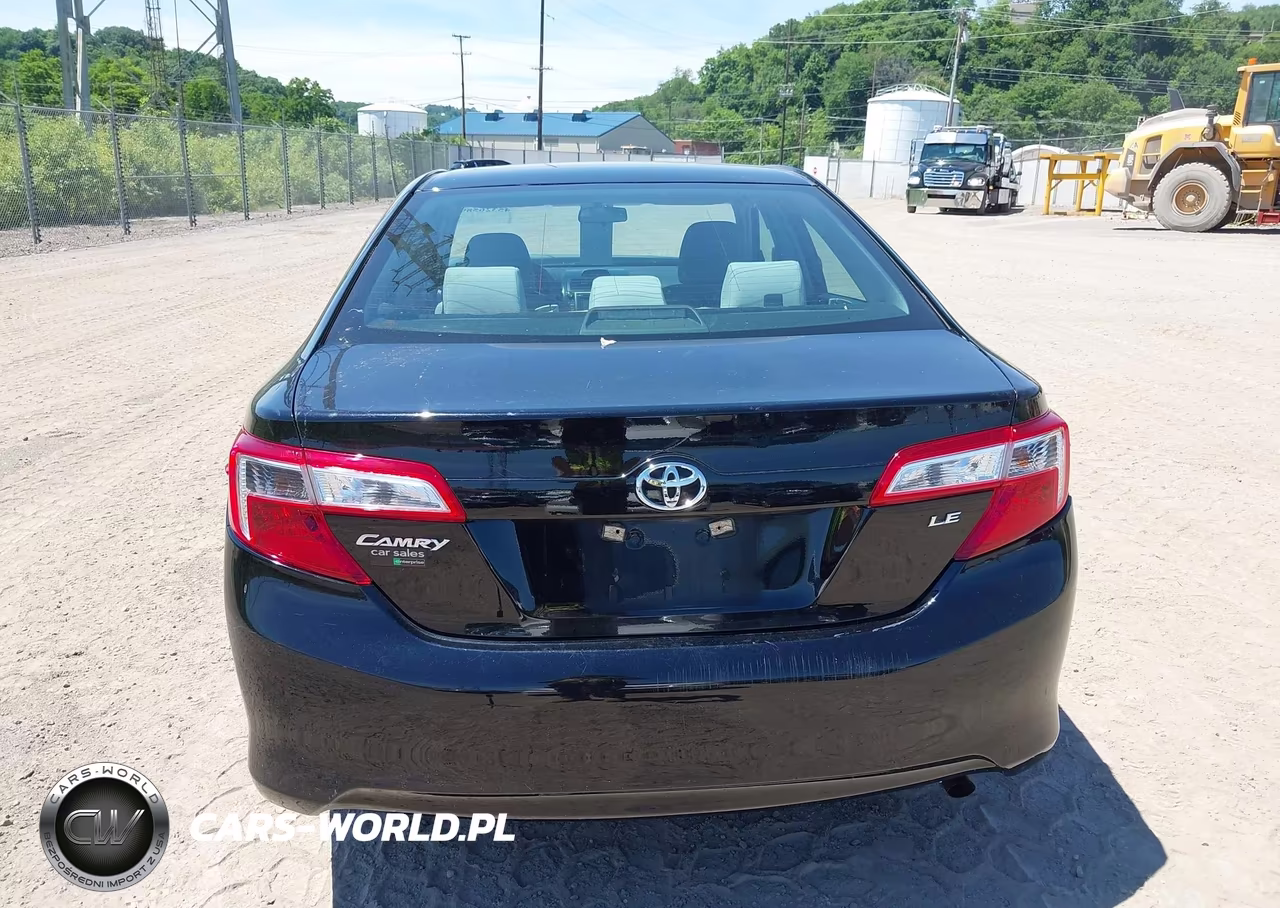 2012 Toyota Camry Le VIN:4T1BF1FKXCU021498 - 16
