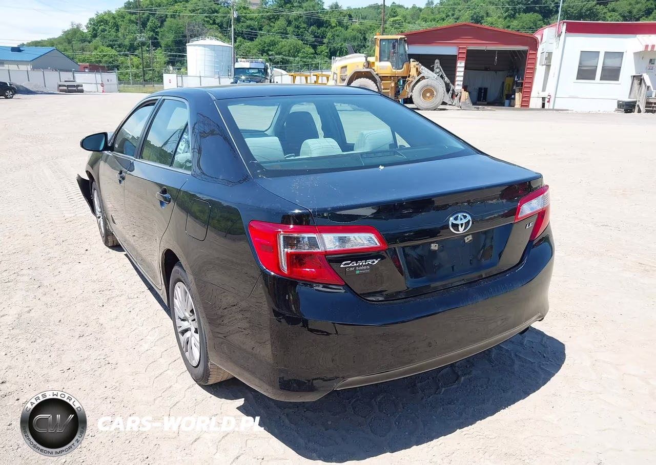 2012 Toyota Camry Le VIN:4T1BF1FKXCU021498 - 3