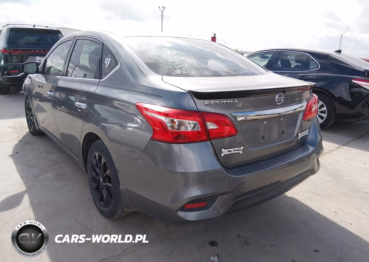 2018 Nissan Sentra S VIN:3N1AB7AP3JY234985 - 3