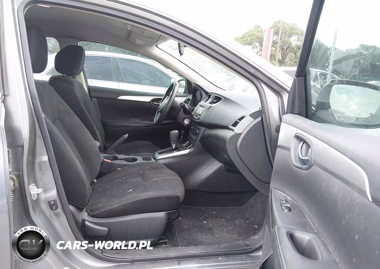 2018 Nissan Sentra S VIN:3N1AB7AP3JY234985 - 5