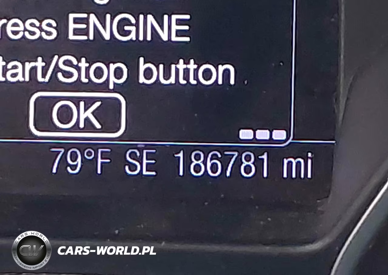 2013 Ford Focus Titanium VIN:1FADP3J28DL115258 - 15