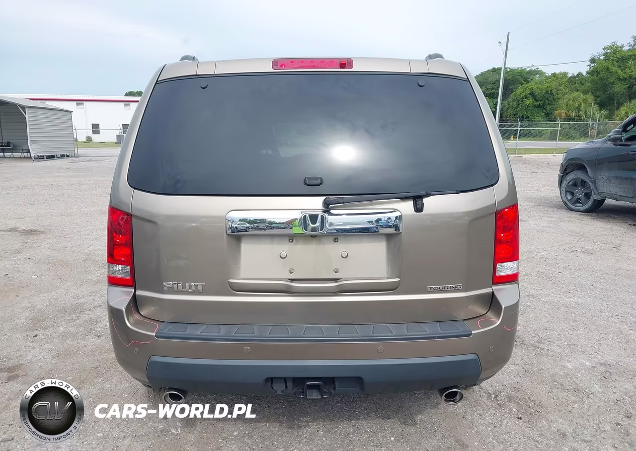 2011 Honda Pilot Touring VIN:5FNYF3H95BB030363 - 16