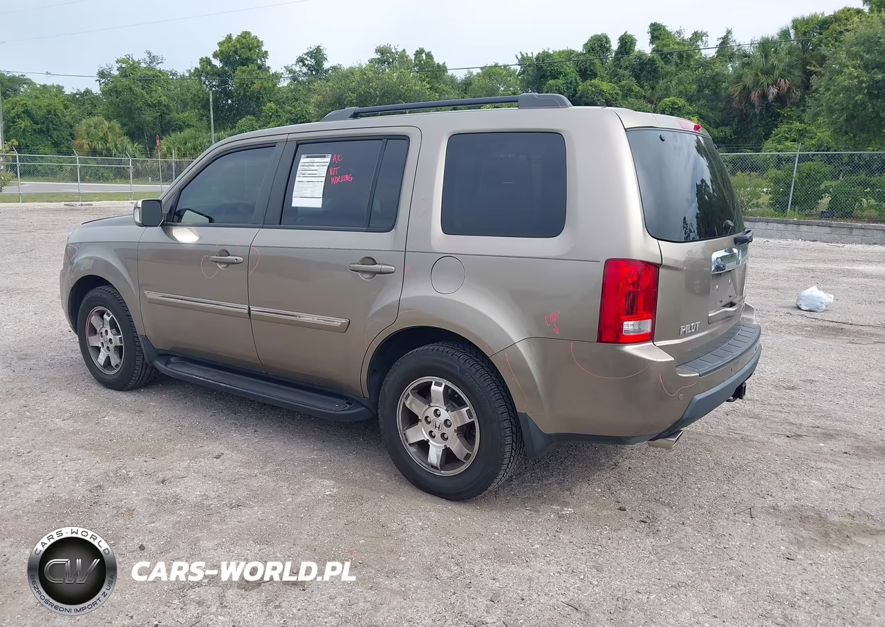 2011 Honda Pilot Touring VIN:5FNYF3H95BB030363 - 3