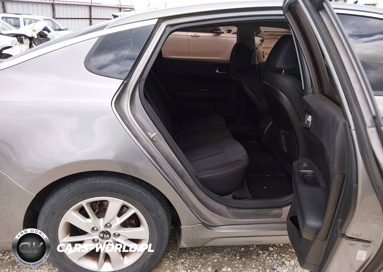 2018 Kia Optima Lx VIN:5XXGT4L33JG196776 - 8