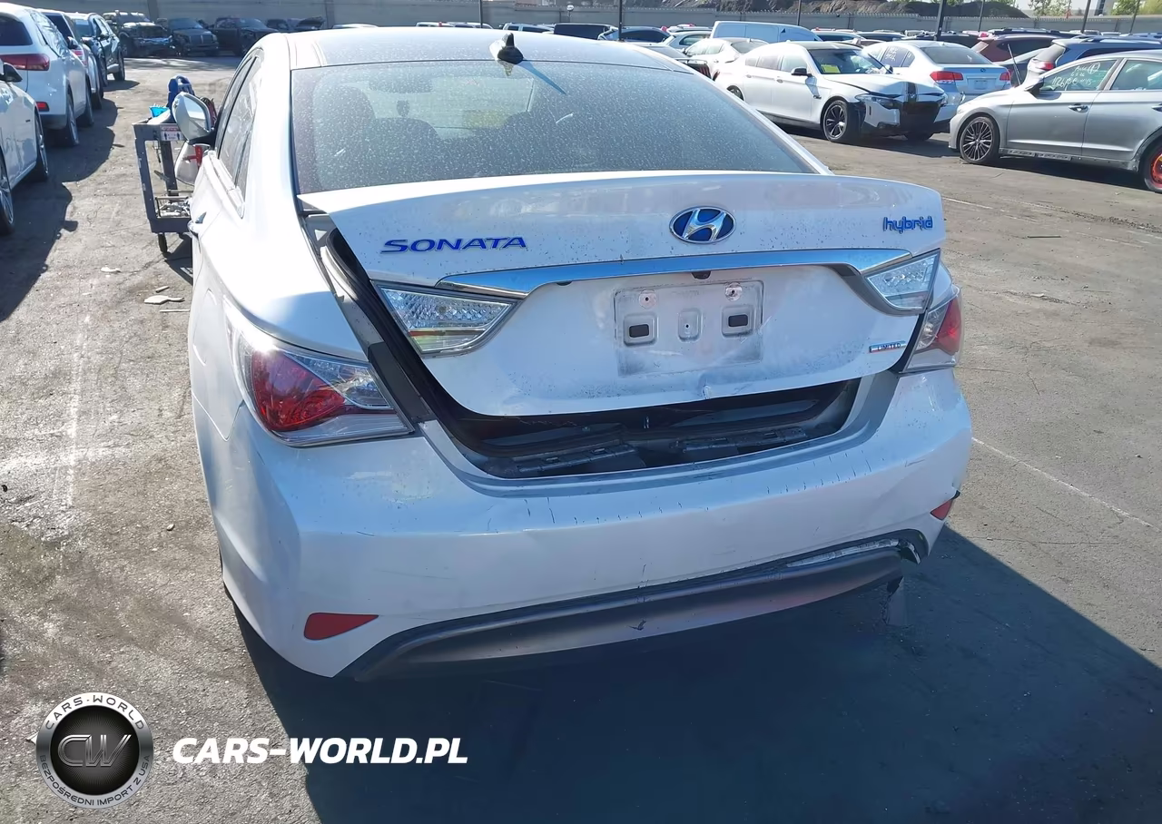2015 Hyundai Sonata Hybrid Limited VIN:KMHEC4A43FA126194 - 12