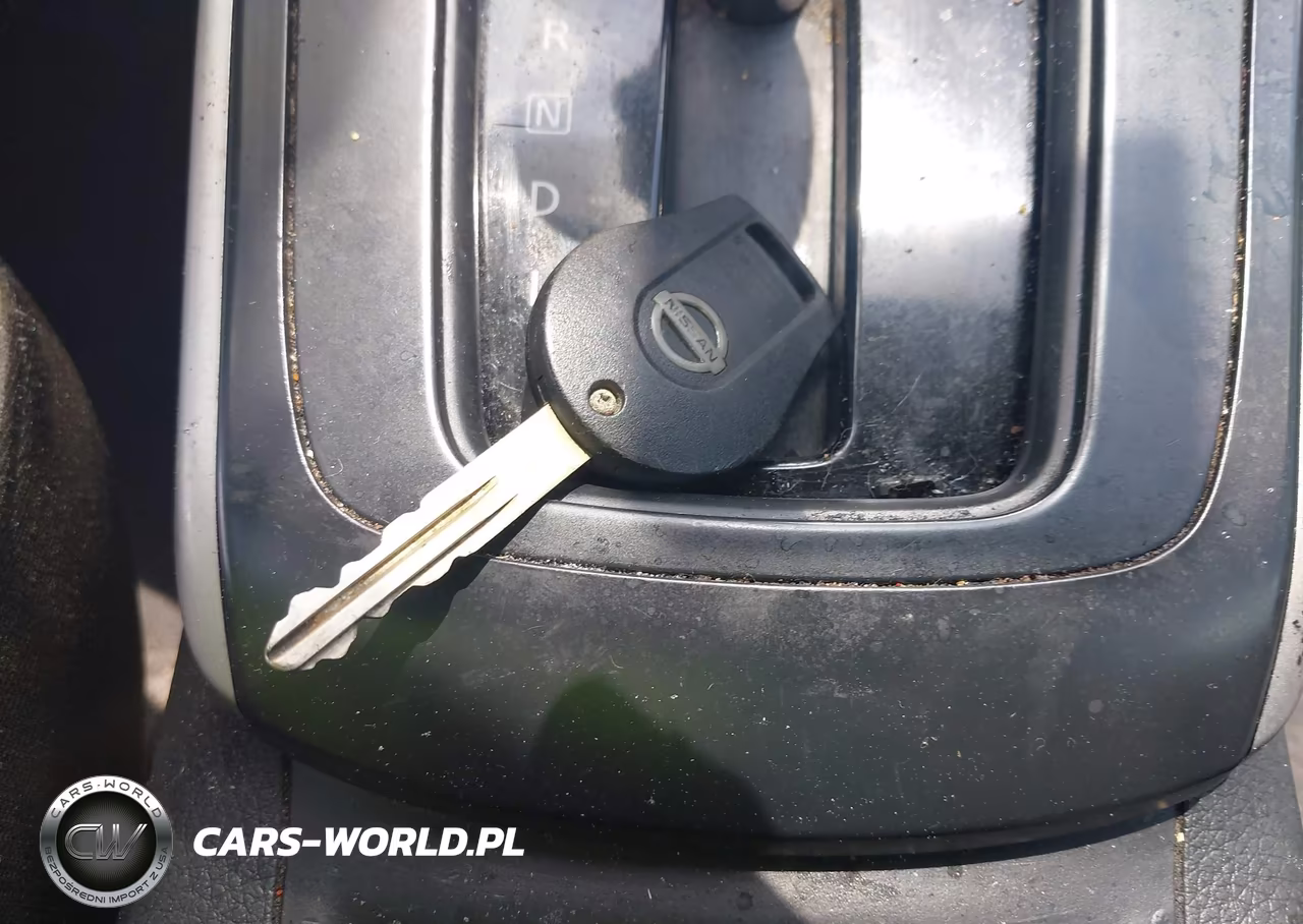 2018 Nissan Sentra S VIN:3N1AB7AP8JY333589 - 11