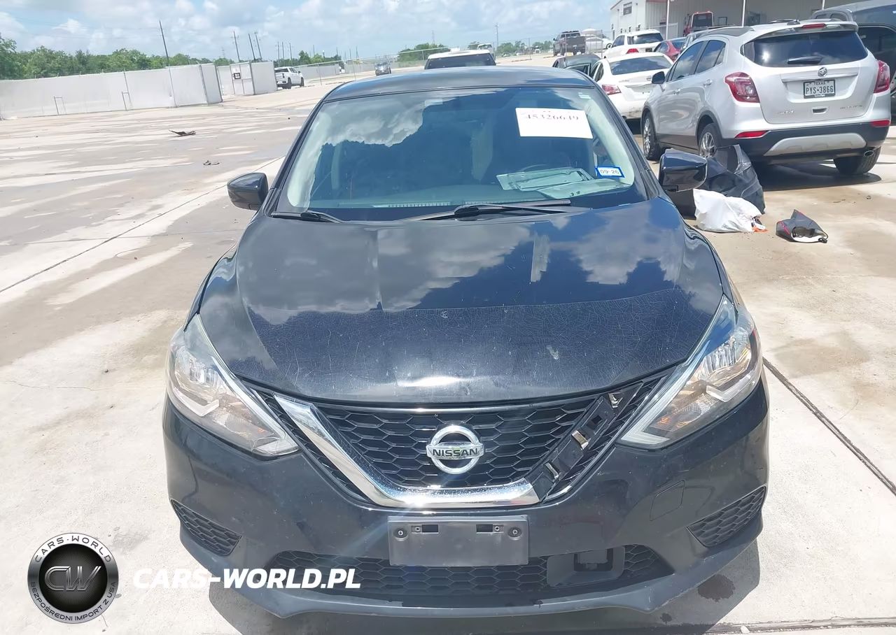 2018 Nissan Sentra S VIN:3N1AB7AP8JY333589 - 12