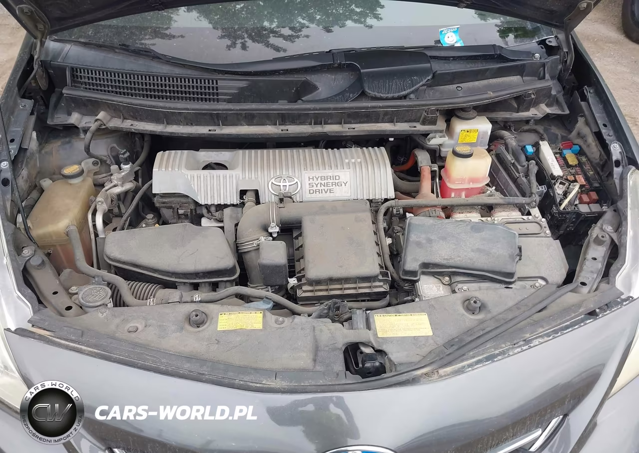 2013 Toyota Prius V Three VIN:JTDZN3EU8D3190303 - 10