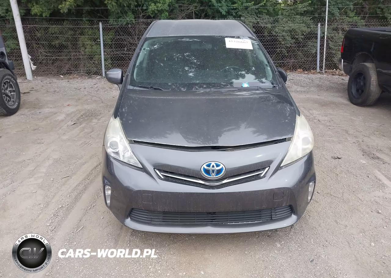 2013 Toyota Prius V Three VIN:JTDZN3EU8D3190303 - 11