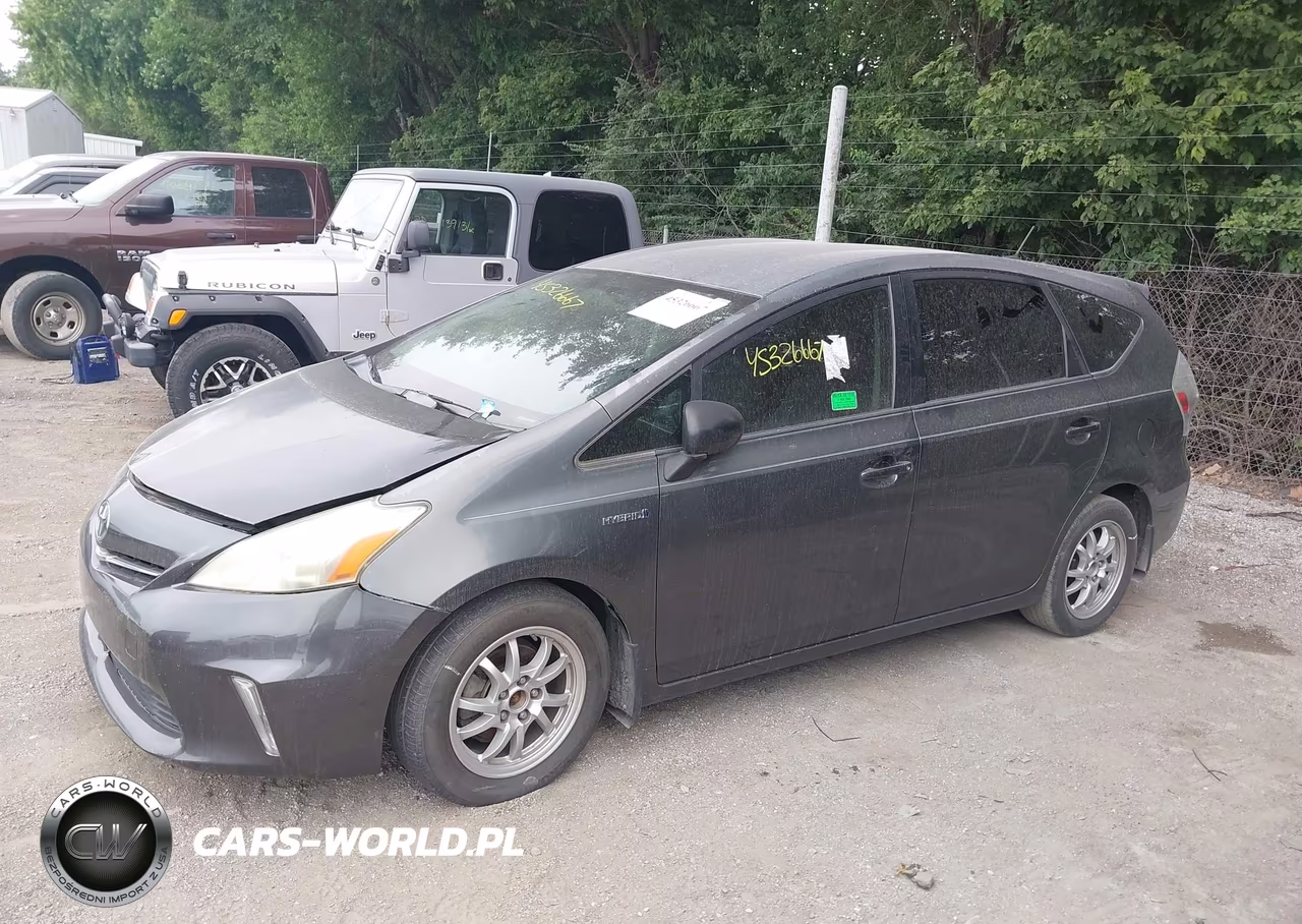 2013 Toyota Prius V Three VIN:JTDZN3EU8D3190303 - 13