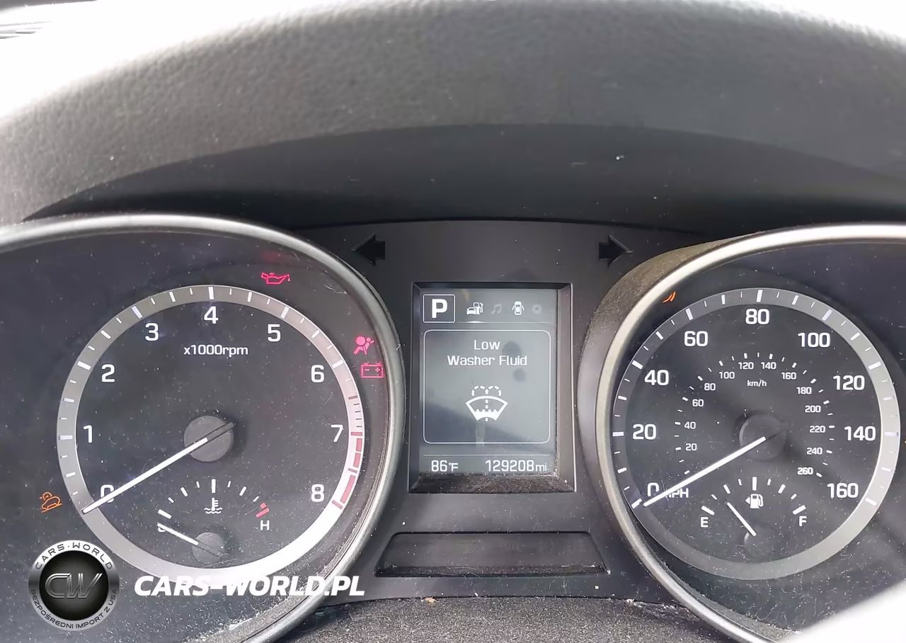 2017 Hyundai Santa Fe Se VIN:KM8SM4HF9HU201957 - 7