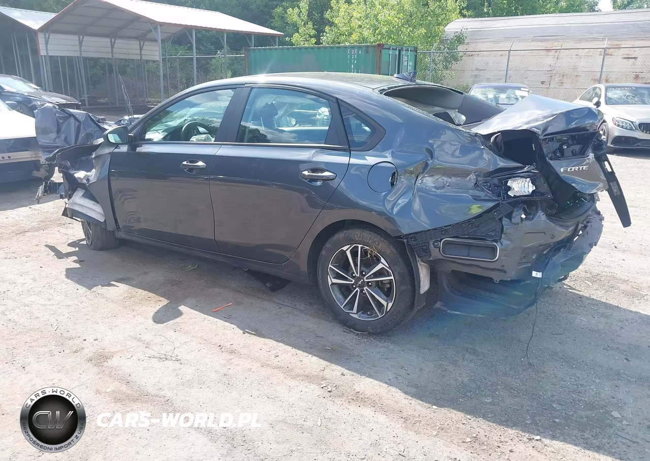 2023 Kia Forte Lxs VIN:3KPF24AD9PE505307 - 3