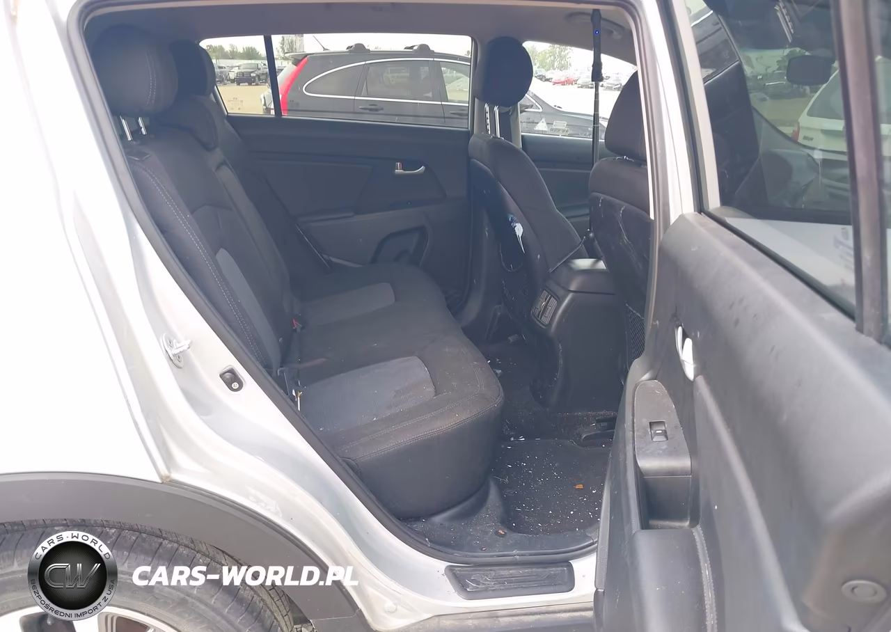2015 Kia Sportage Lx VIN:KNDPB3ACXF7693811 - 8