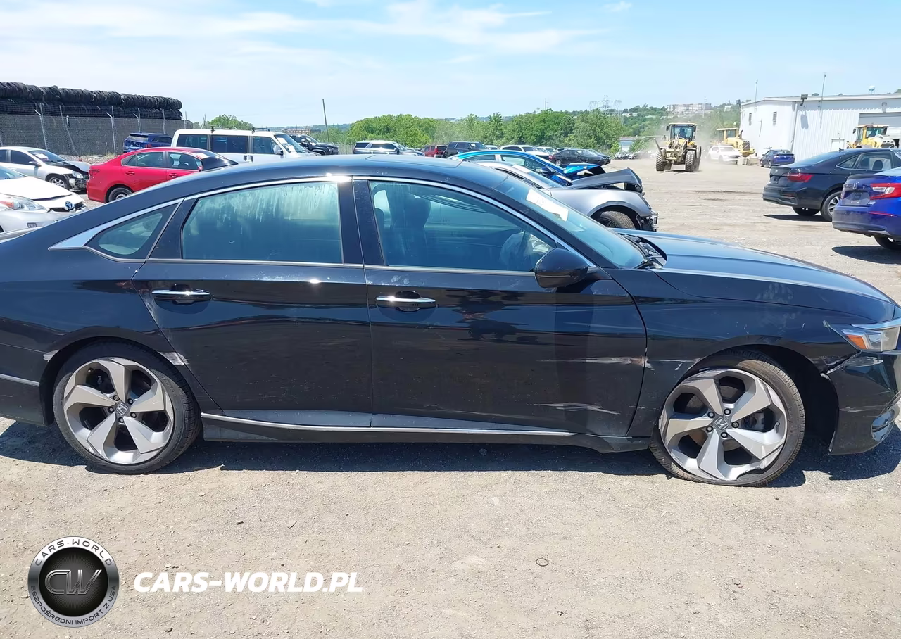 2020 Honda Accord Touring VIN:1HGCV2F95LA000267 - 6