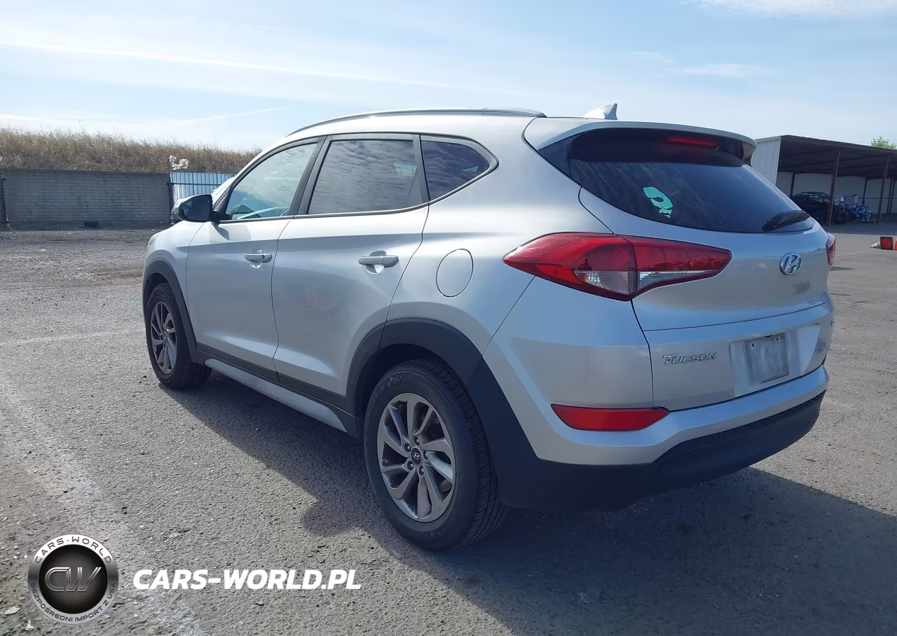 2018 Hyundai Tucson Sel VIN:KM8J3CA43JU760475 - 3