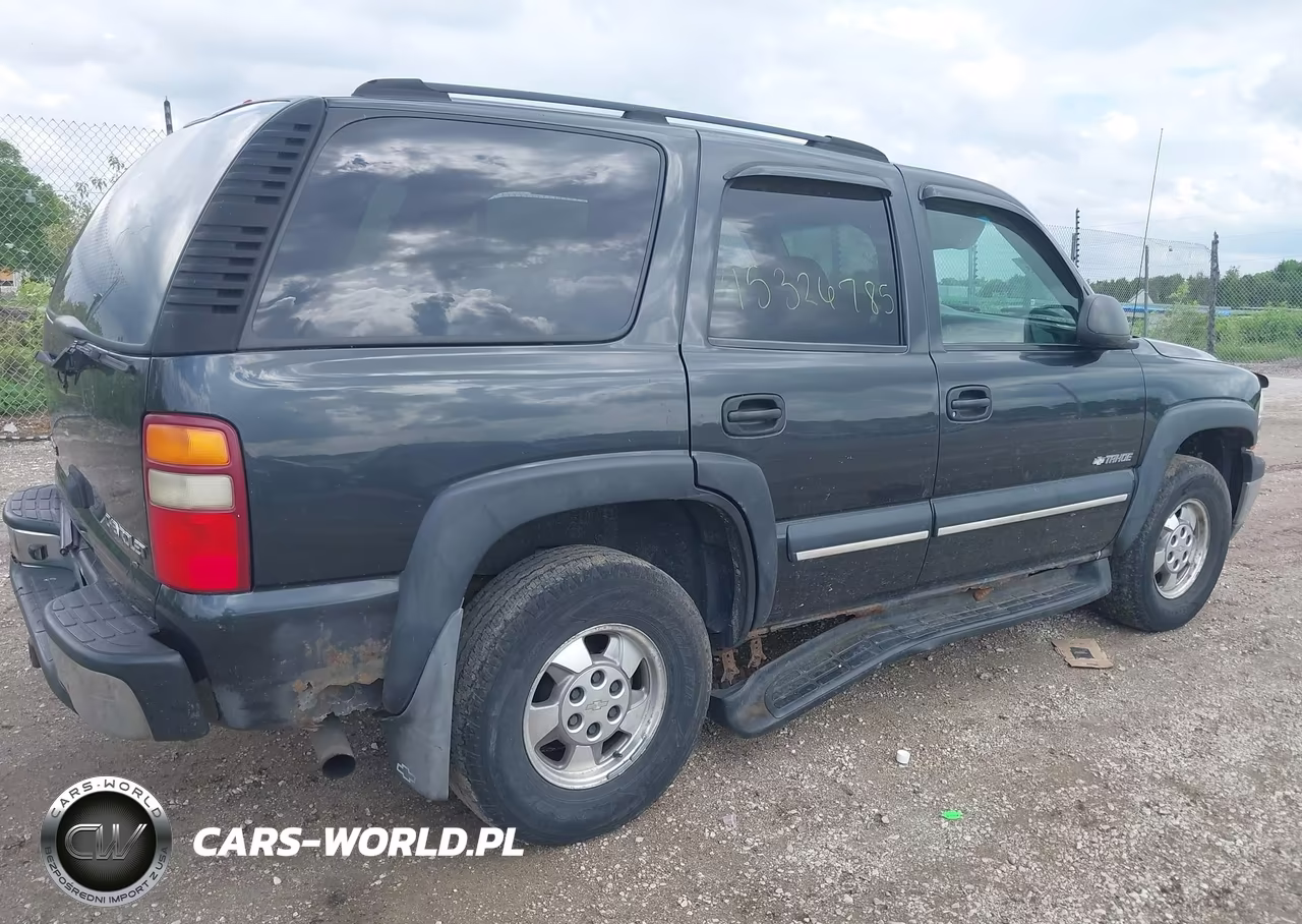 2003 Chevrolet Tahoe Ls VIN:1GNEK13V73R288071 - 4