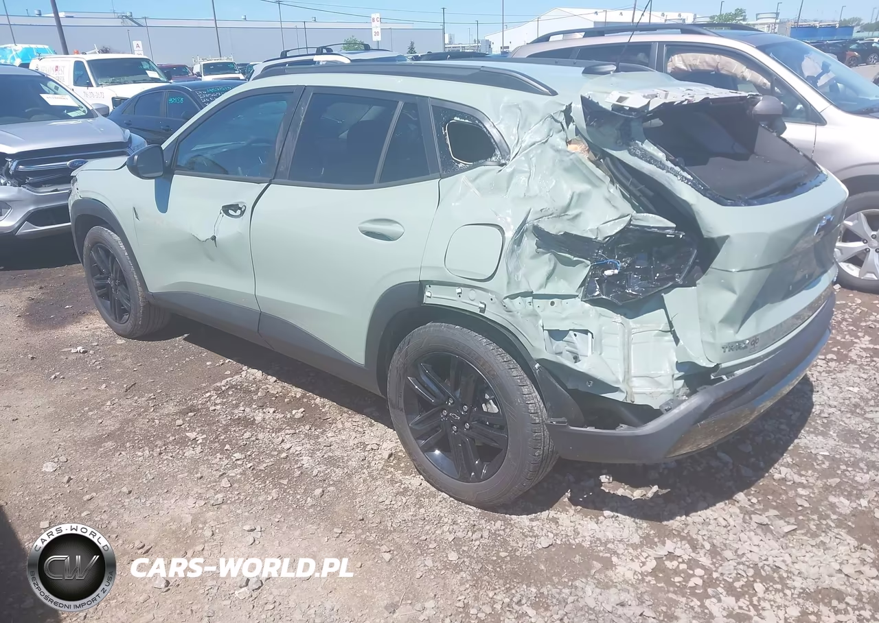 2025 Chevrolet Trax Fwd Activ VIN:KL77LKEP7SC327971 - 3