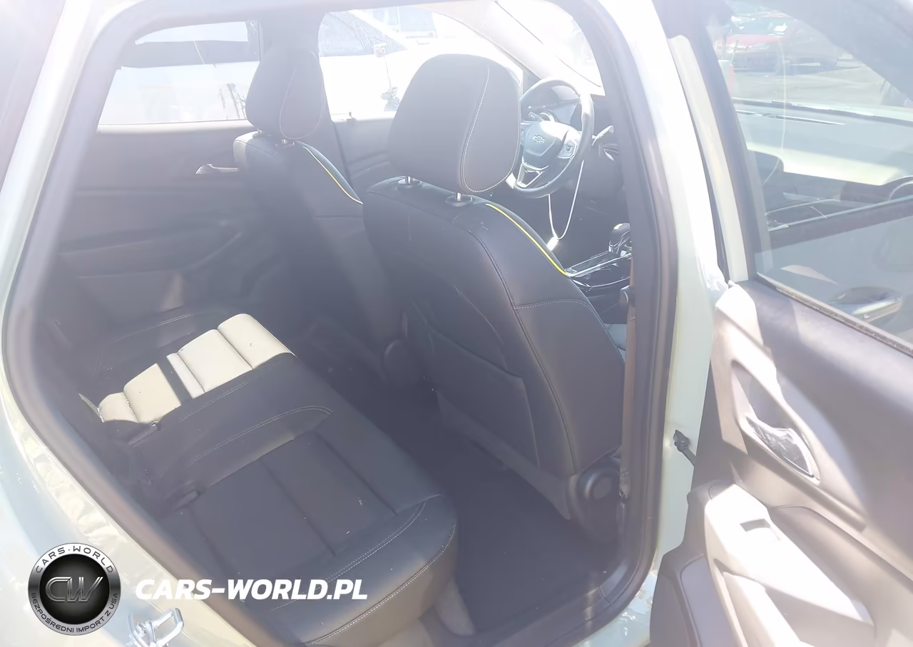 2025 Chevrolet Trax Fwd Activ VIN:KL77LKEP7SC327971 - 8