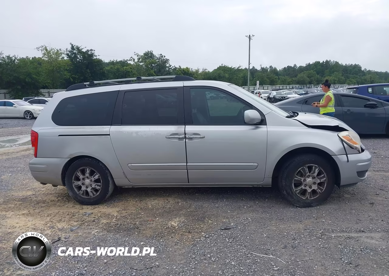 2008 Hyundai Entourage Gls-Limited VIN:KNDMC233X86045014 - 13
