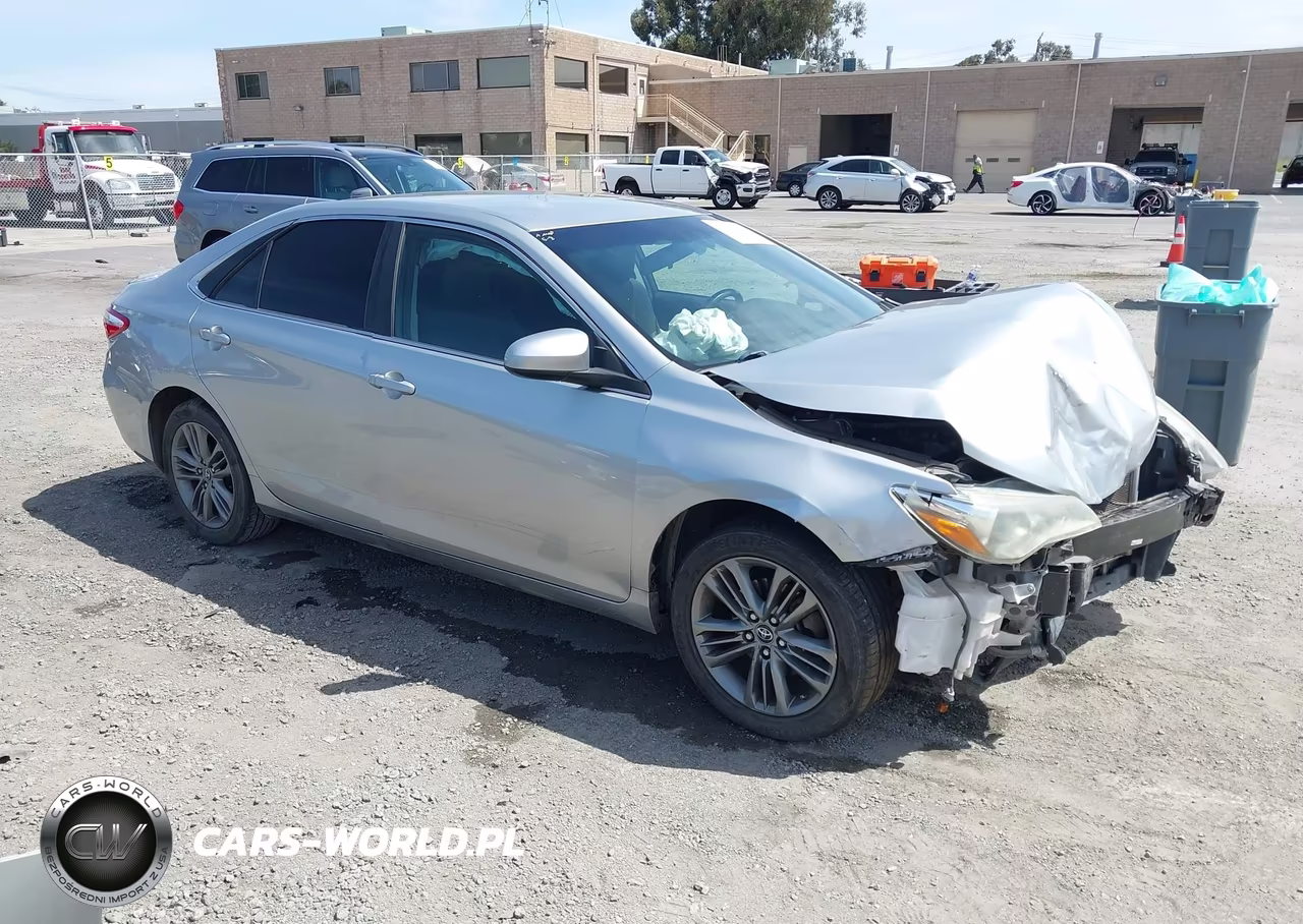 2017 Toyota Camry Se – zdjęcie 1 z 16