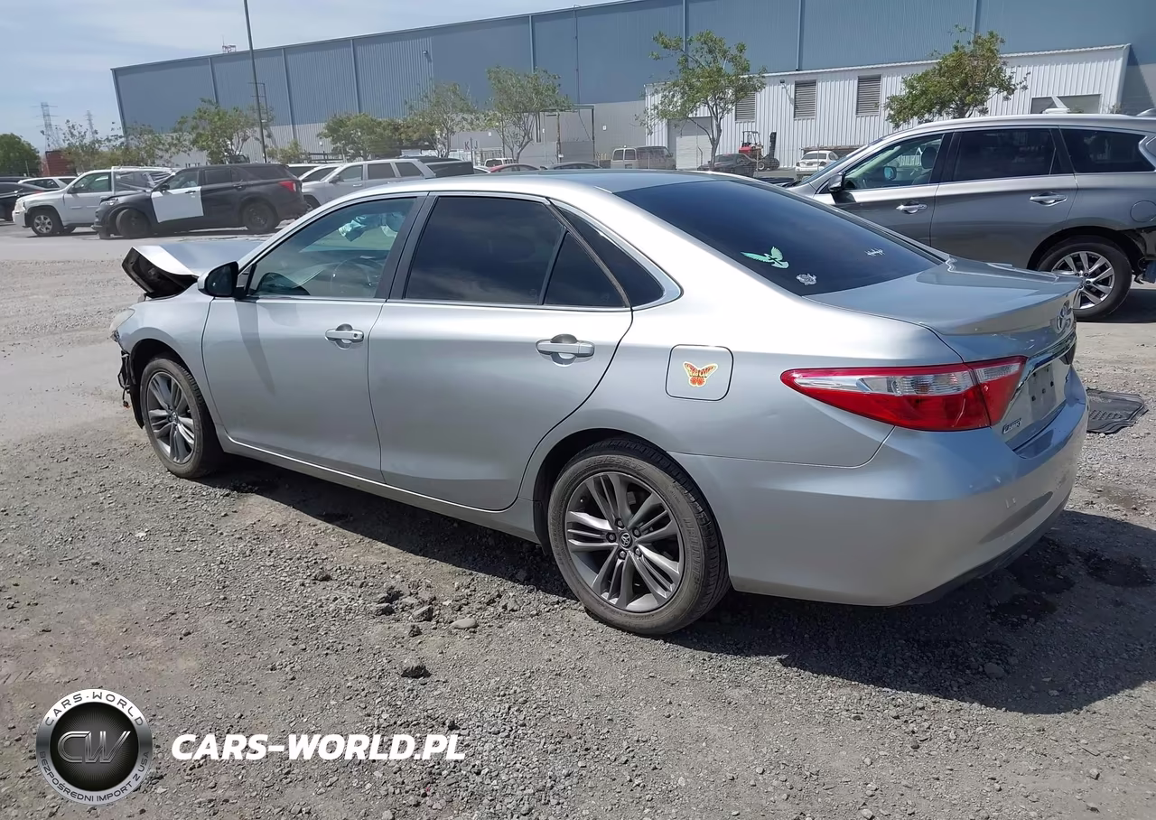 2017 Toyota Camry Se VIN:4T1BF1FK6HU653910 - 3