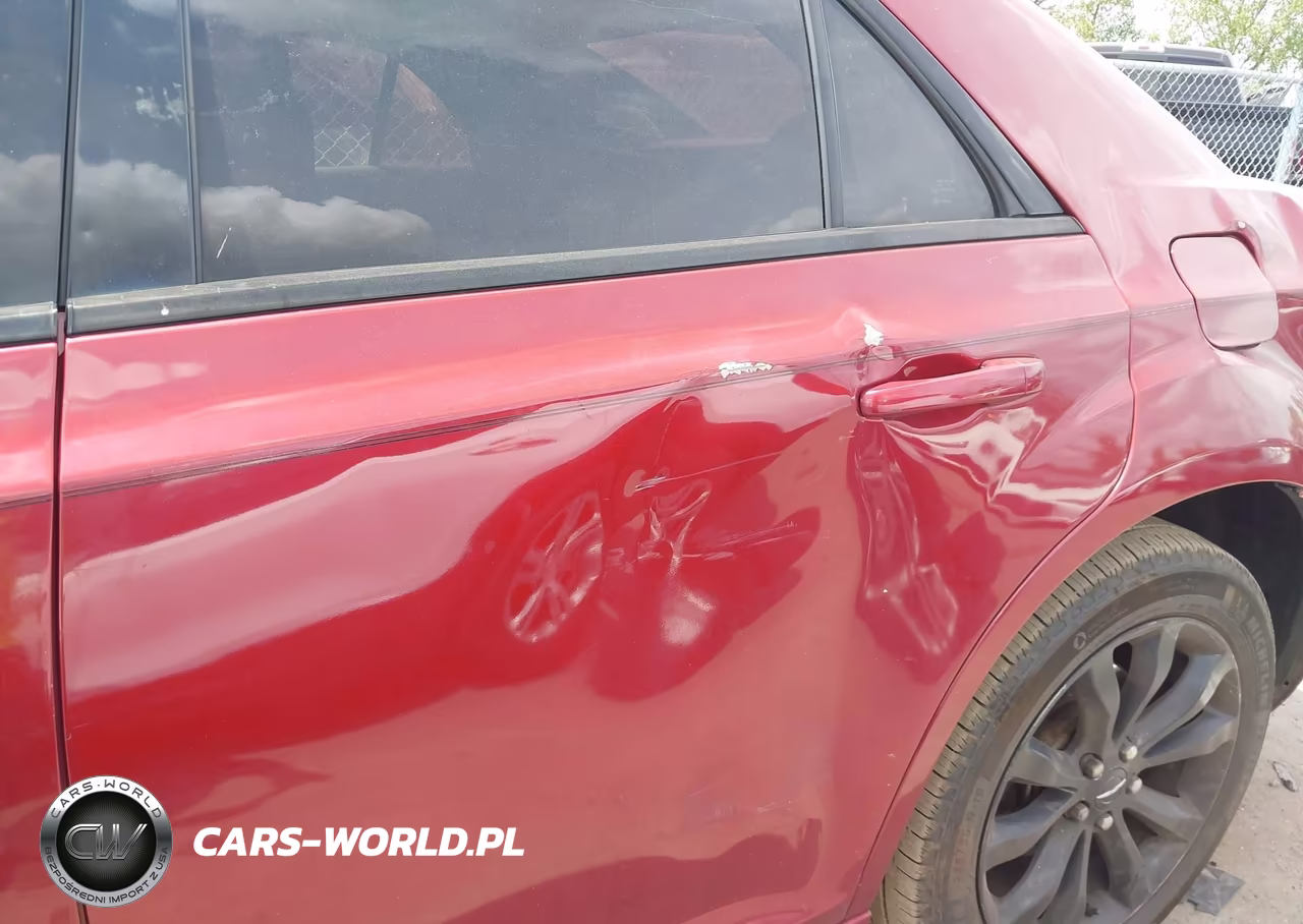 2014 Chrysler 300 300S VIN:2C3CCAGG2EH361525 - 19