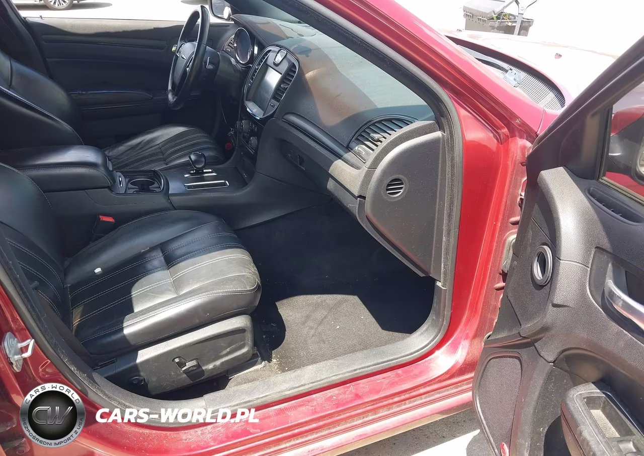 2014 Chrysler 300 300S VIN:2C3CCAGG2EH361525 - 5