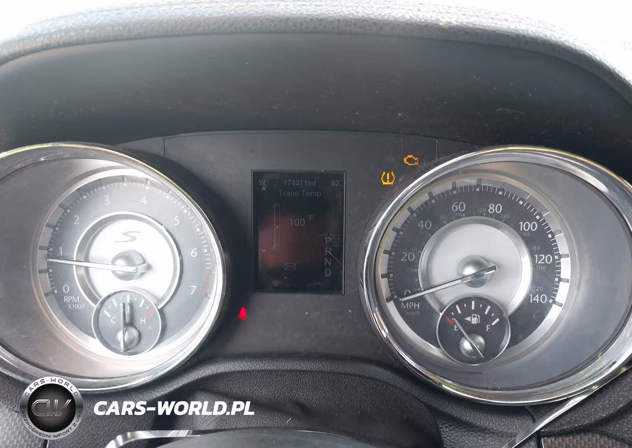 2014 Chrysler 300 300S VIN:2C3CCAGG2EH361525 - 7