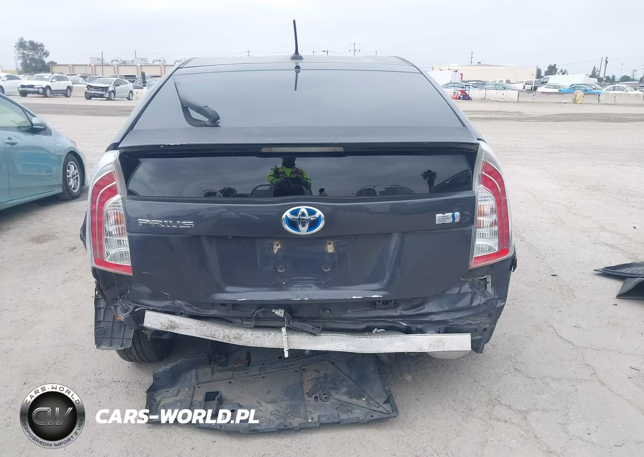 2013 Toyota Prius Three VIN:JTDKN3DU7D5687785 - 17