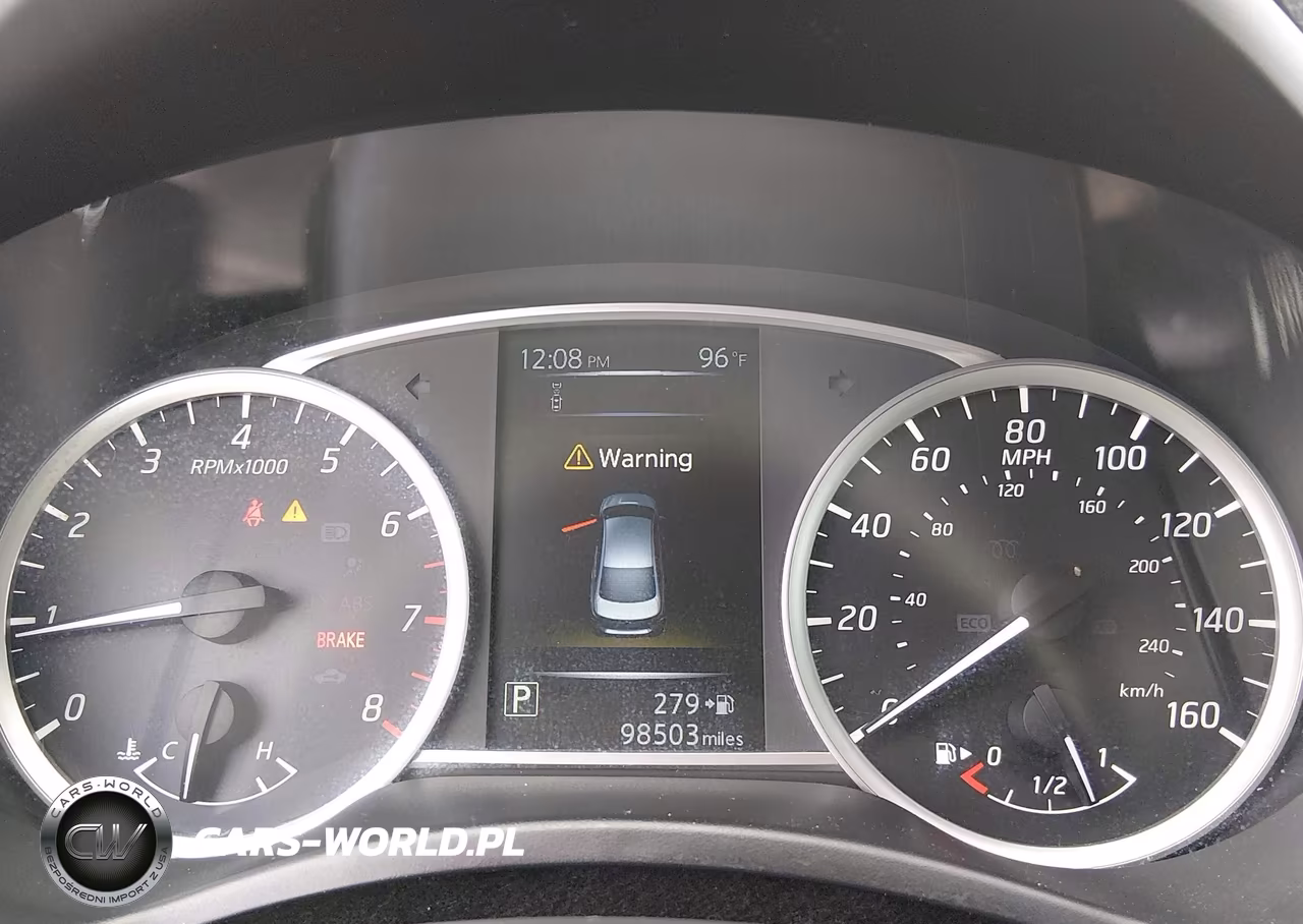 2018 Nissan Sentra S VIN:3N1AB7AP4JY294113 - 7
