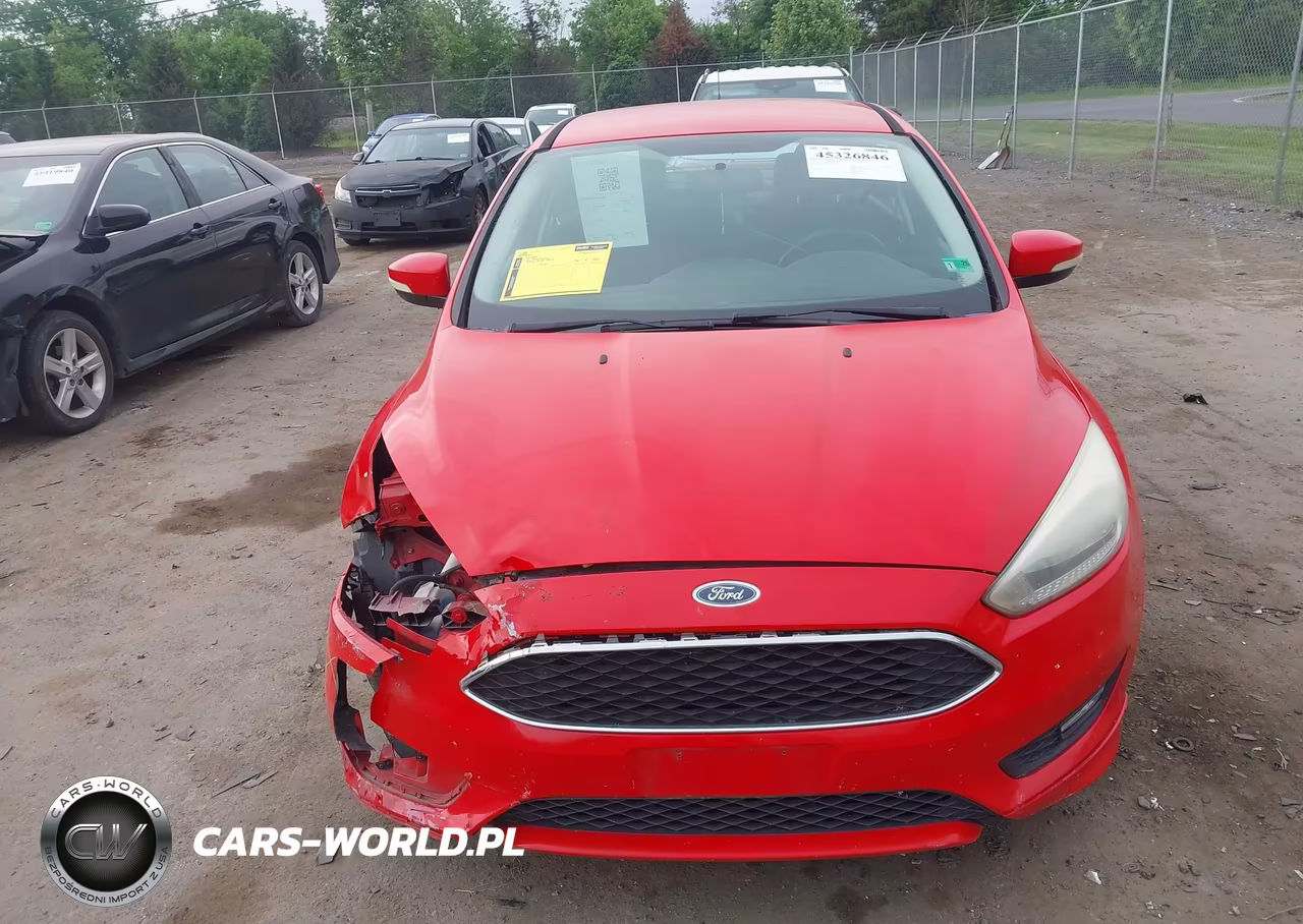 2016 Ford Focus Se VIN:1FADP3F27GL268307 - 12