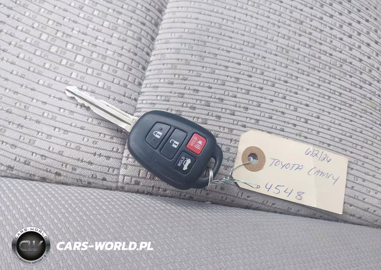 2012 Toyota Camry Le VIN:4T4BF1FK6CR205858 - 11