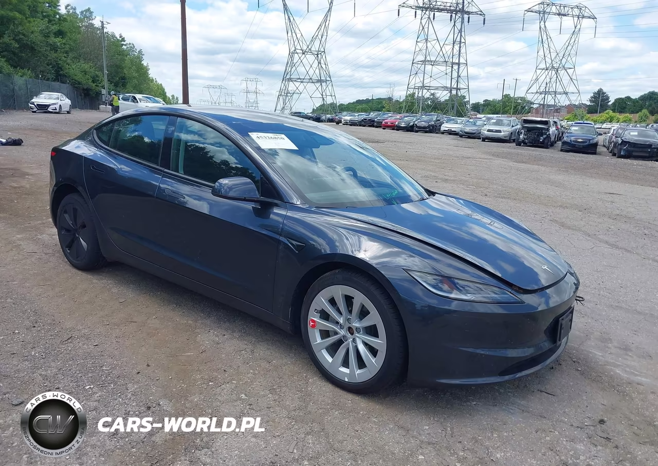 2025 Tesla Model 3 Long Range All-Wheel Drive – zdjęcie 1 z 18