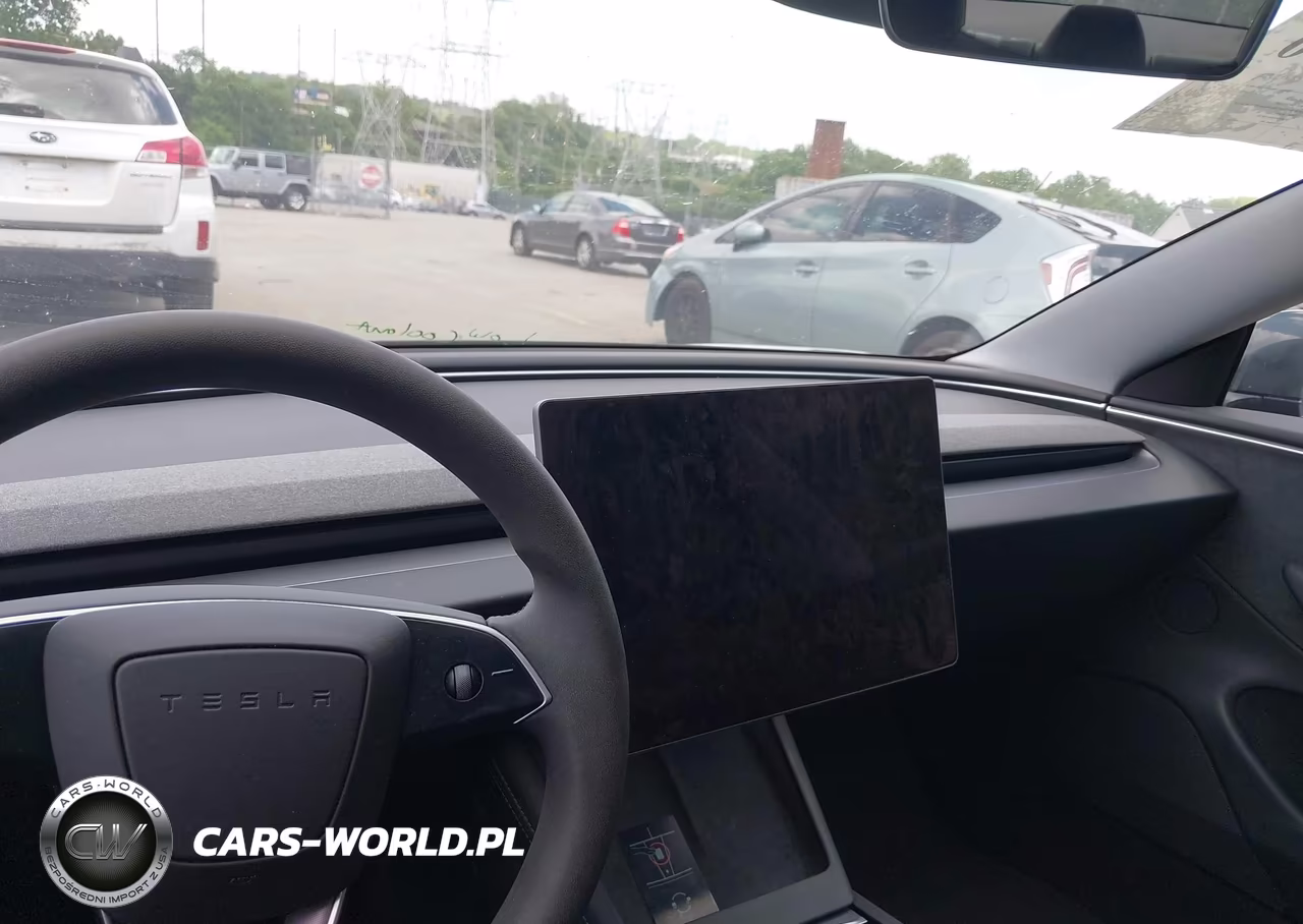 2025 Tesla Model 3 Long Range All-Wheel Drive VIN:5YJ3E1EB7SF935034 - 18