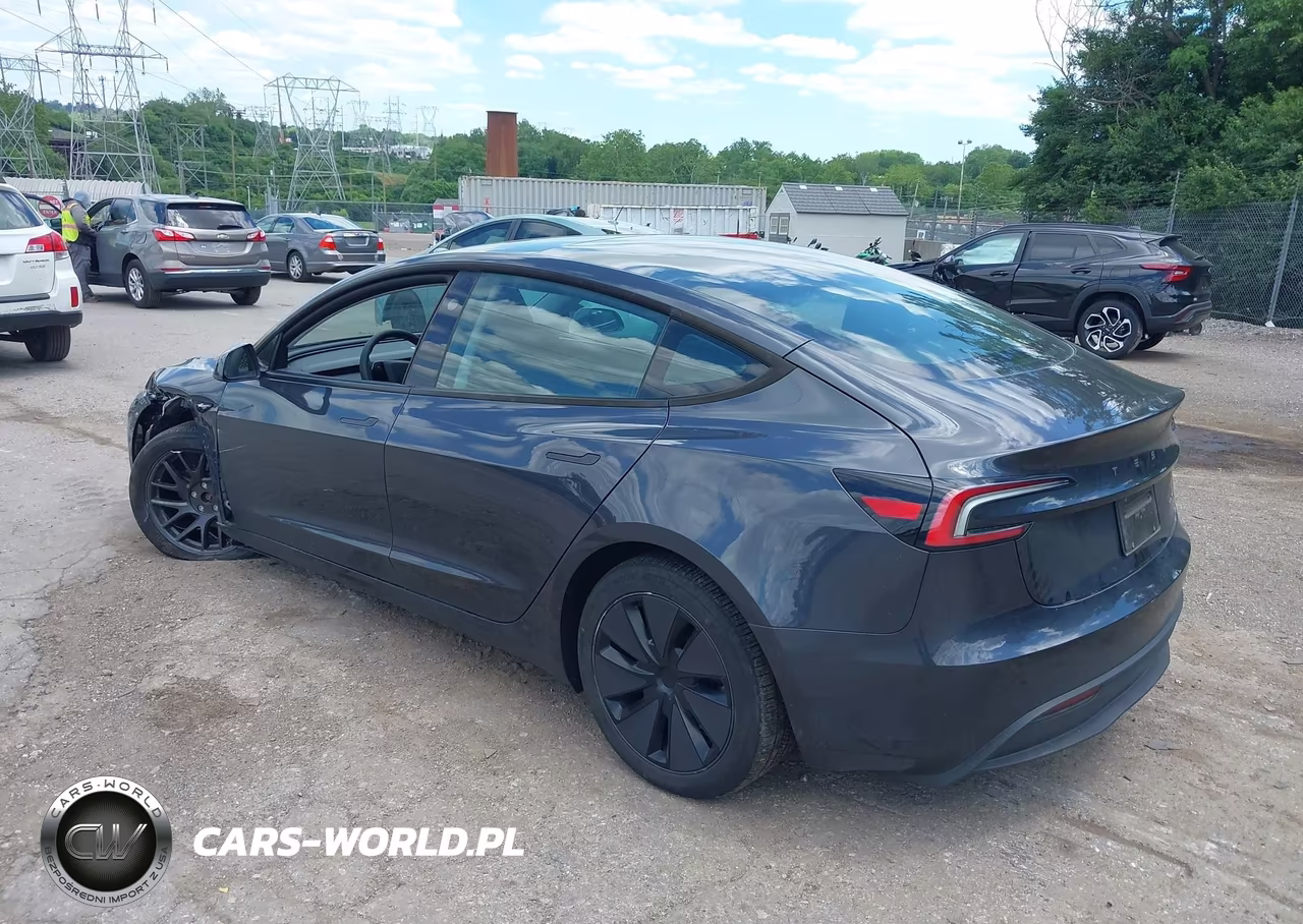 2025 Tesla Model 3 Long Range All-Wheel Drive VIN:5YJ3E1EB7SF935034 - 3