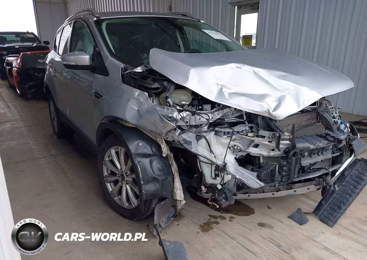 2018 Ford Escape Titanium – zdjęcie 1 z 16