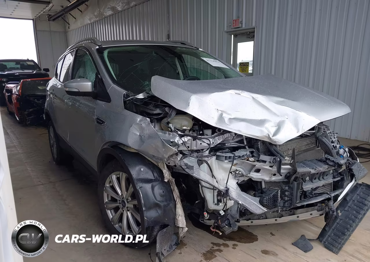 2018 Ford Escape Titanium VIN:1FMCU9J9XJUD28051 - 13