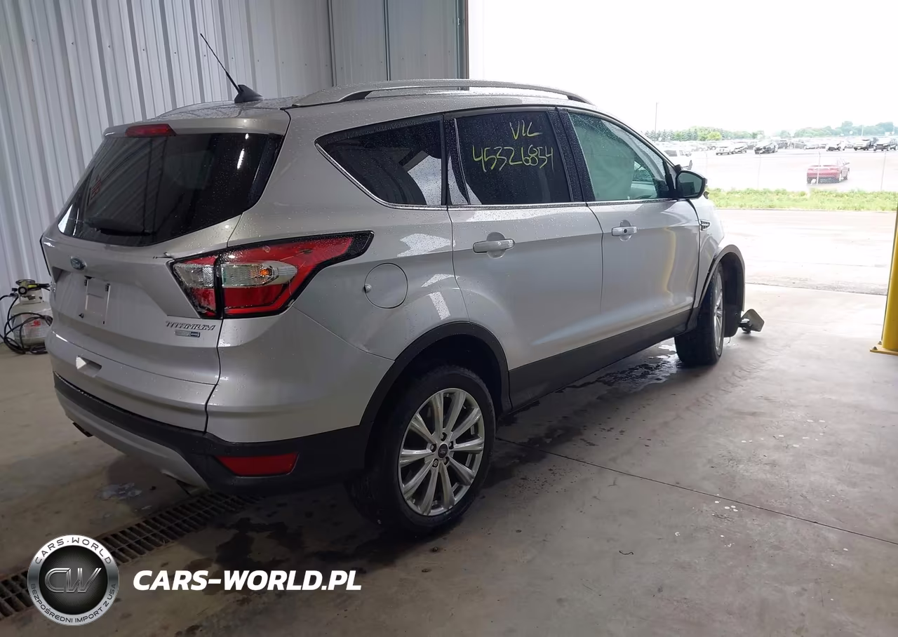 2018 Ford Escape Titanium VIN:1FMCU9J9XJUD28051 - 4
