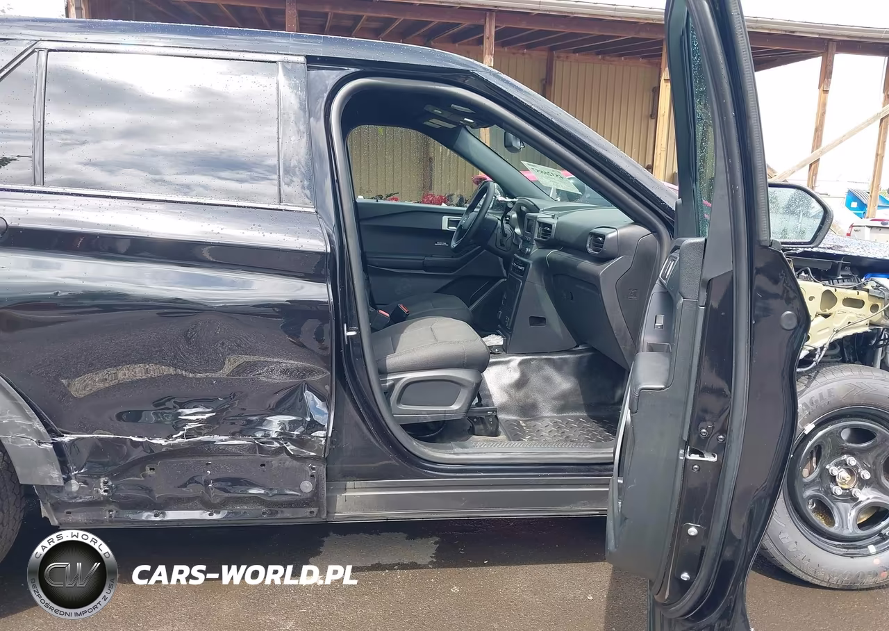2024 Ford Police Interceptor Utility VIN:1FM5K8AB0RGA68944 - 5
