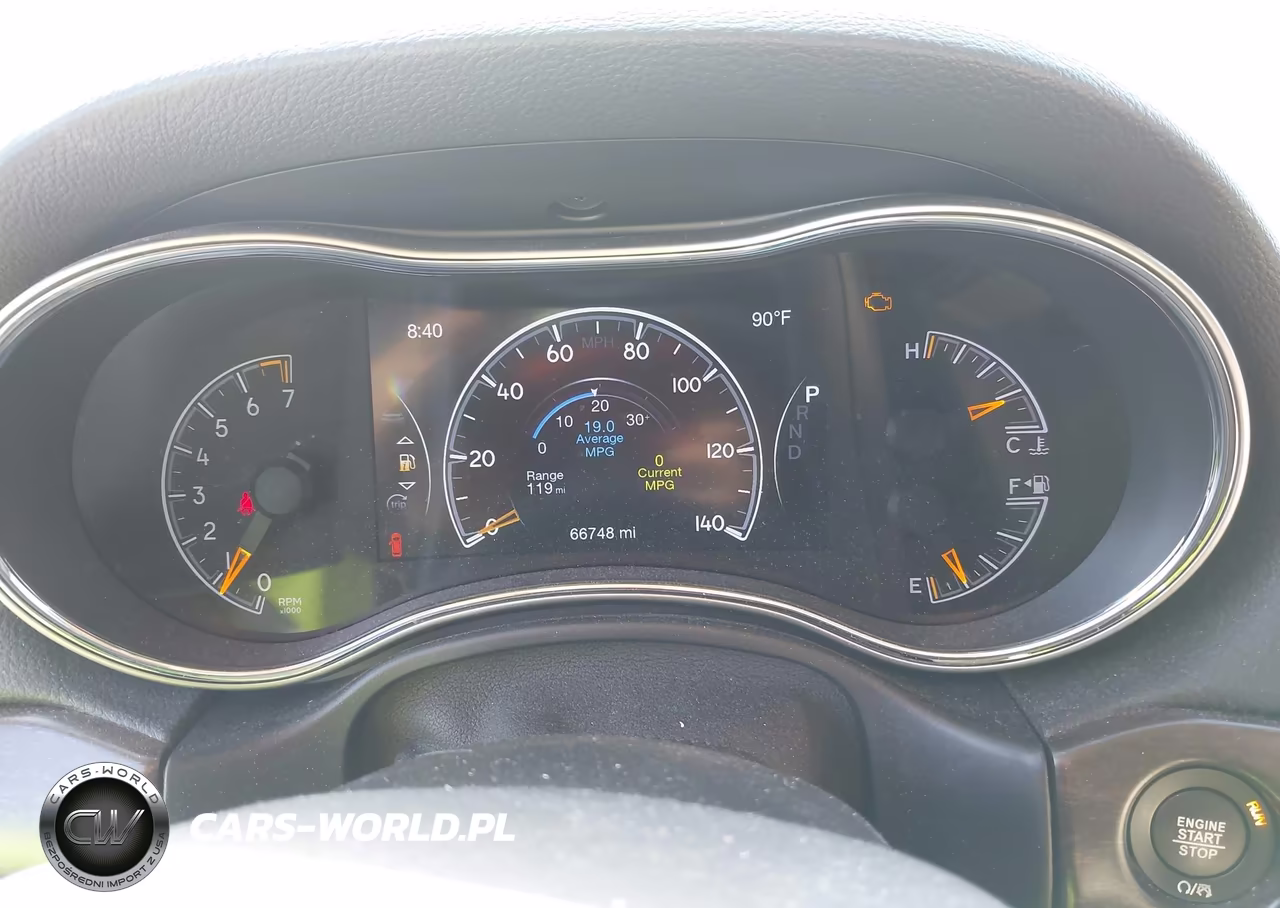 2018 Jeep Grand Cherokee Laredo E 4X4 VIN:1C4RJFAG3JC161882 - 7