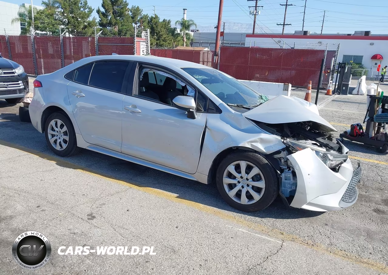 2022 Toyota Corolla Le – zdjęcie 1 z 16