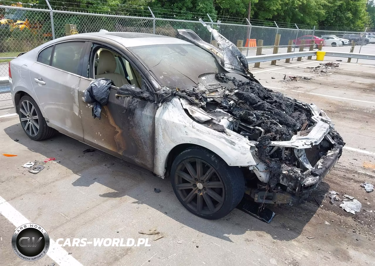 2015 Volvo S60 T5 Premier