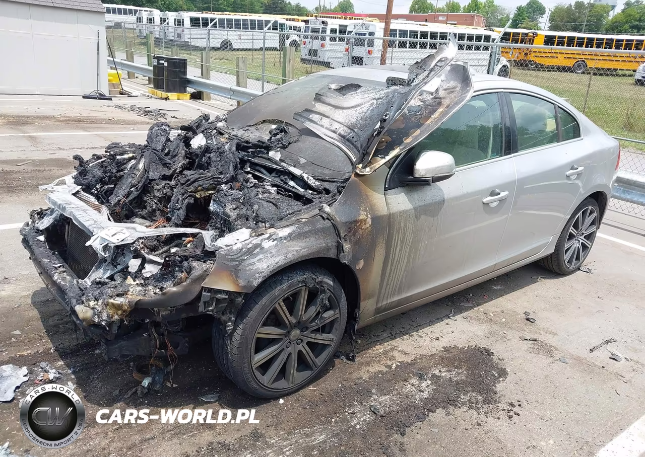 2015 Volvo S60 T5 Premier VIN:YV140MFK0F1346550 - 2