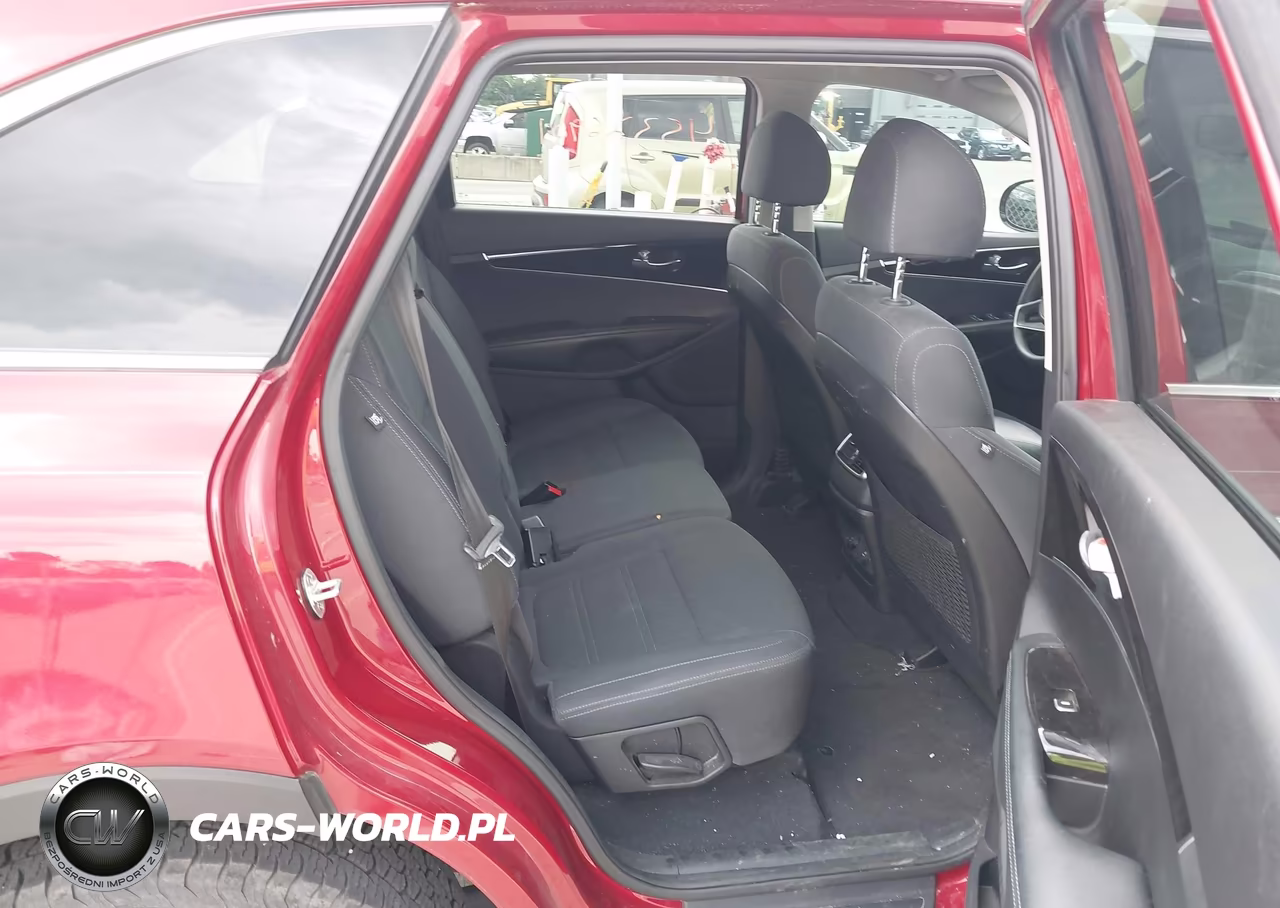 2018 Kia Sorento 2.4L Lx VIN:5XYPG4A37JG406962 - 8