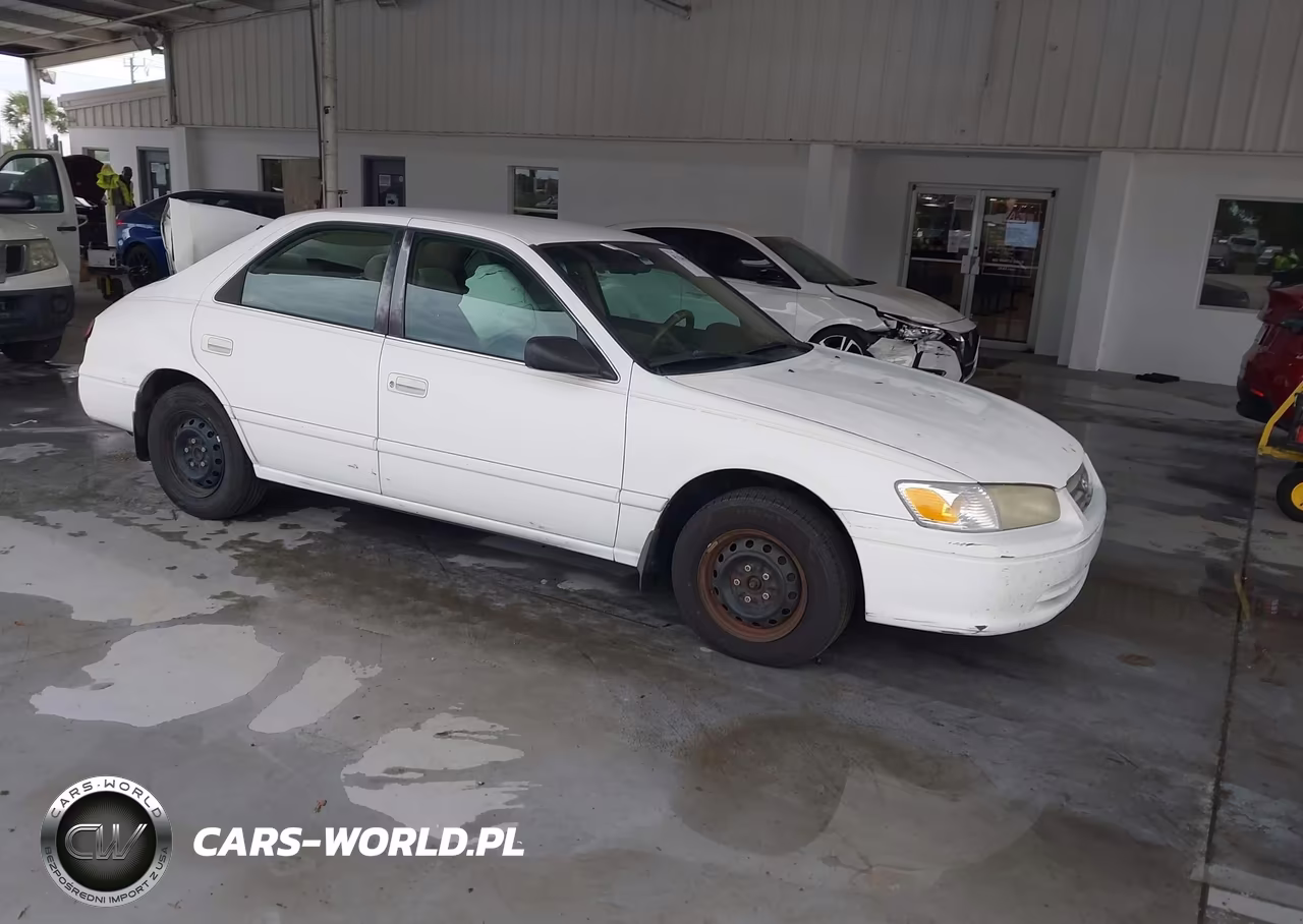 2000 Toyota Camry Ce