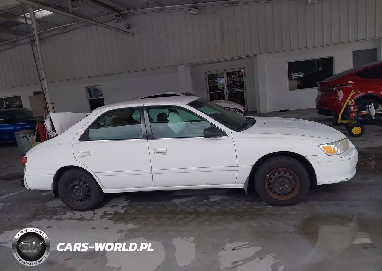 2000 Toyota Camry Ce VIN:4T1BG22K3YU991516 - 13
