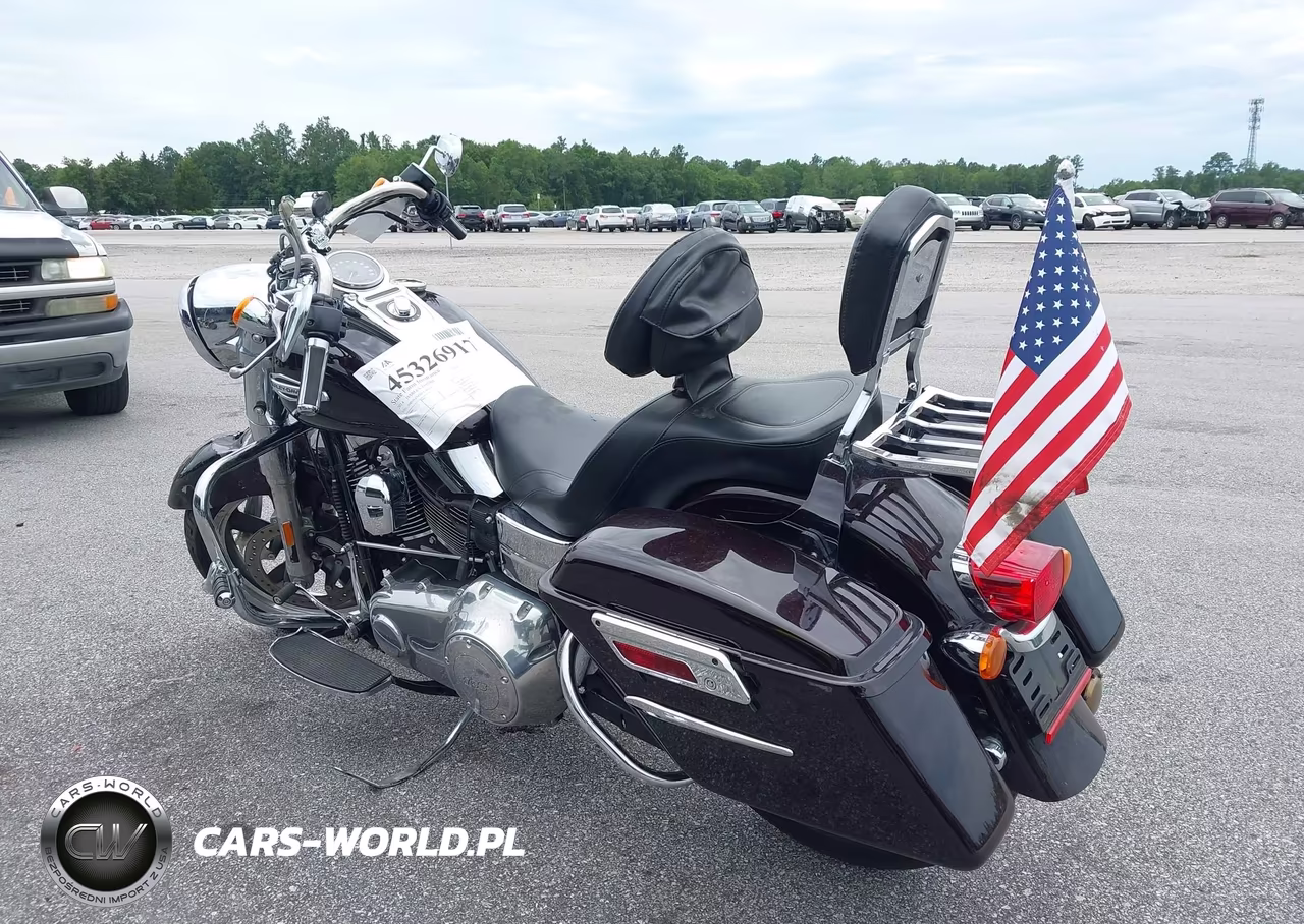 2014 Harley-Davidson Fld Switchback VIN:1HD1GZM16EC306891 - 3