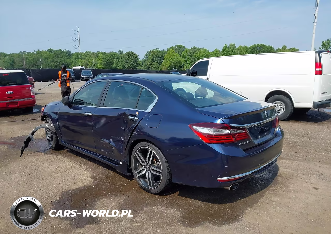 2017 Honda Accord Sport VIN:1HGCR2F57HA273221 - 3