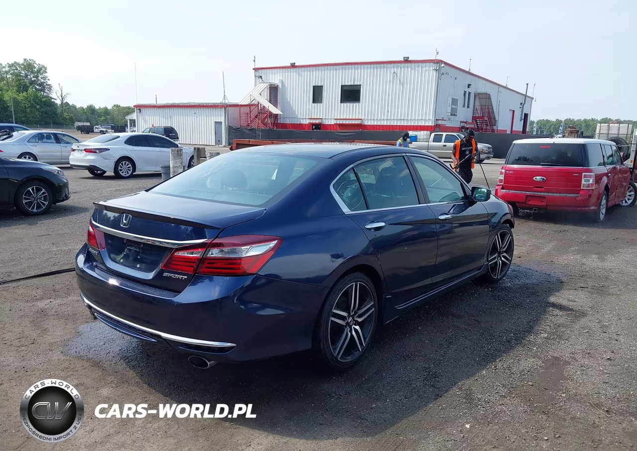 2017 Honda Accord Sport VIN:1HGCR2F57HA273221 - 4